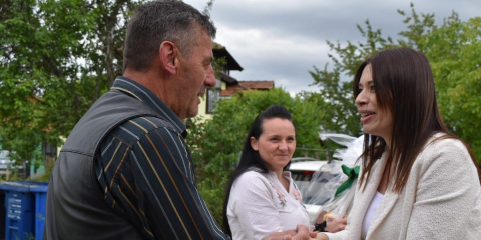 Vujović posetila porodice u Užicu: Hvala na strpljenju, „Duboko“ će biti najmoderniji centar za upravljanje otpadom (VIDEO)
