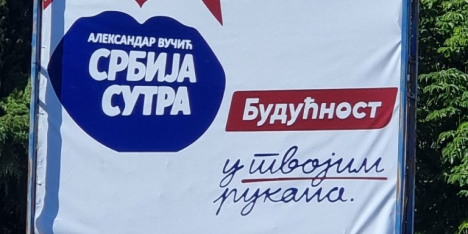Danas u Bileći postavljen bilbord podrške izbornoj listi "Aleksandar Vučić - Srbija sutra" - Predsednik opštine pozvao građane da daju podršku Vučiću