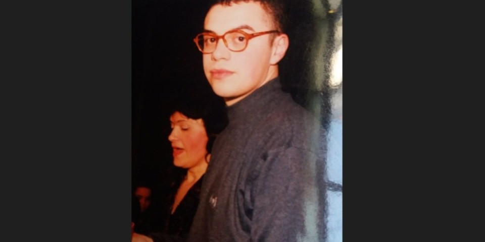 Zbog brutalne torture "zemunskog klana" mladi Novak (22) se ubio: Optuženi na suđenju kukaju da im je "hladno u hodniku" (FOTO)