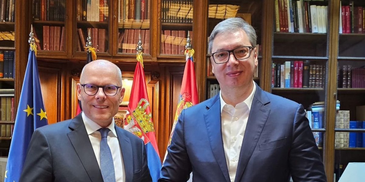 Vučić sa poslanikom Bundestaga: Odličan razgovor sa starim prijateljem Peterom Bajerom!