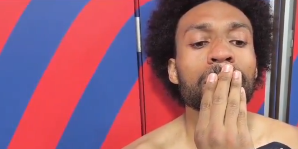 Raspao se! Košarkaš Barselone plakao posle poraza (VIDEO)
