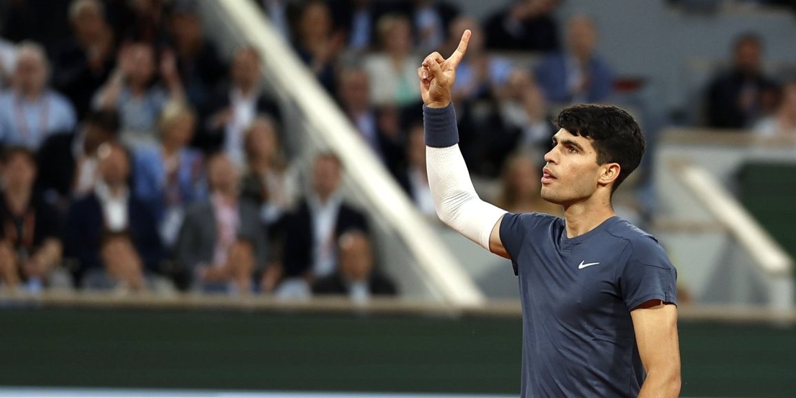 Ništa od derbija u Parizu! Španac lako do polufinala!