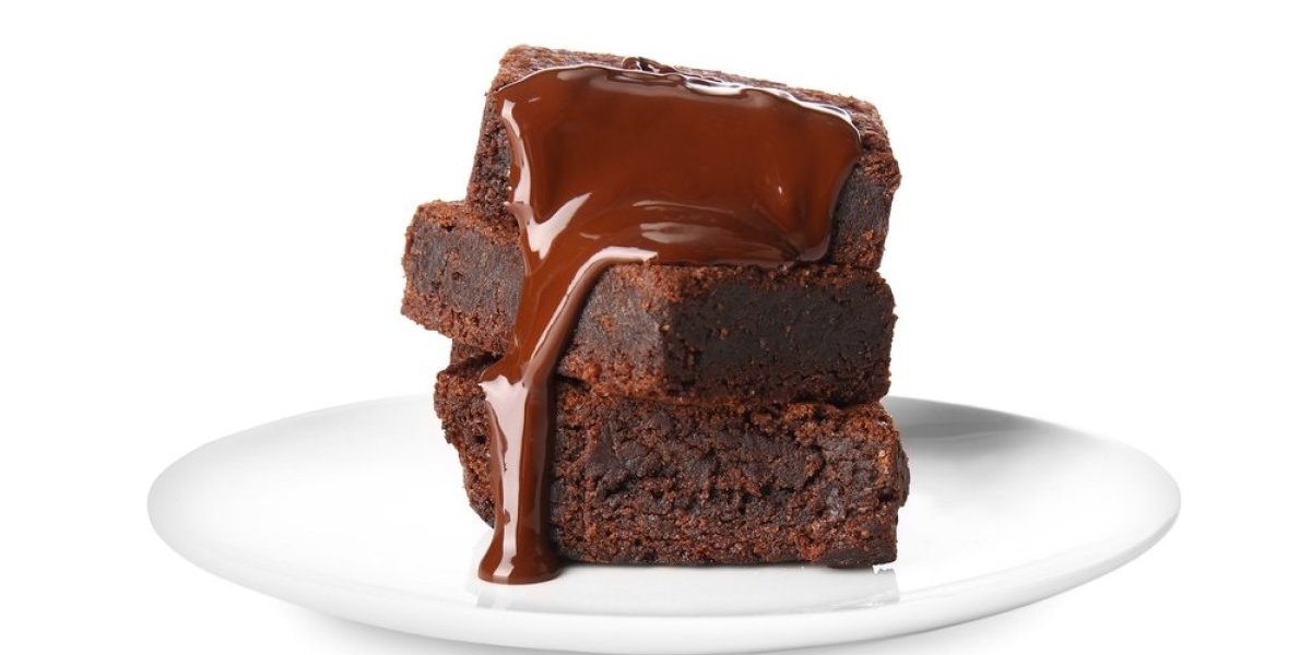 Napravite preukusan čokoladni kolač od samo 3 sastojka! Zdrav je i dijetalan