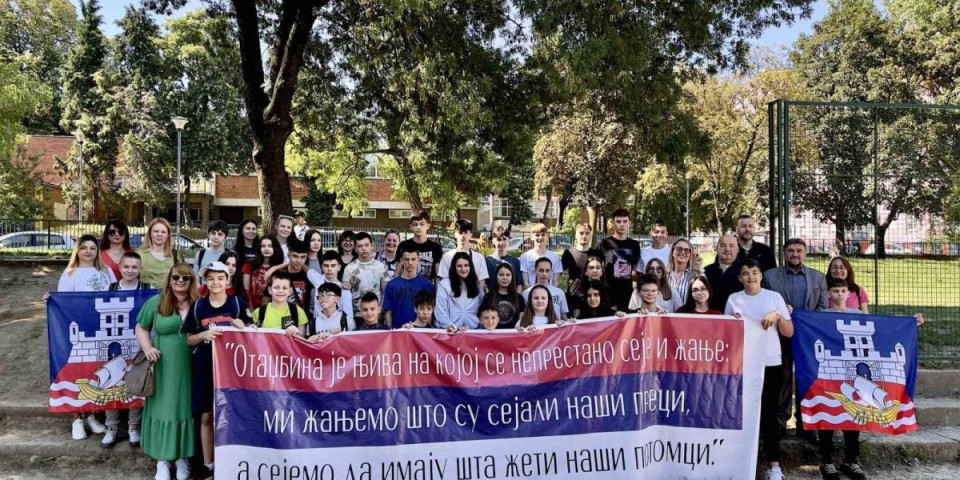 Deca iz Smedereva i Beograda u petodnevnoj poseti Republici Srpskoj i Crnoj Gori