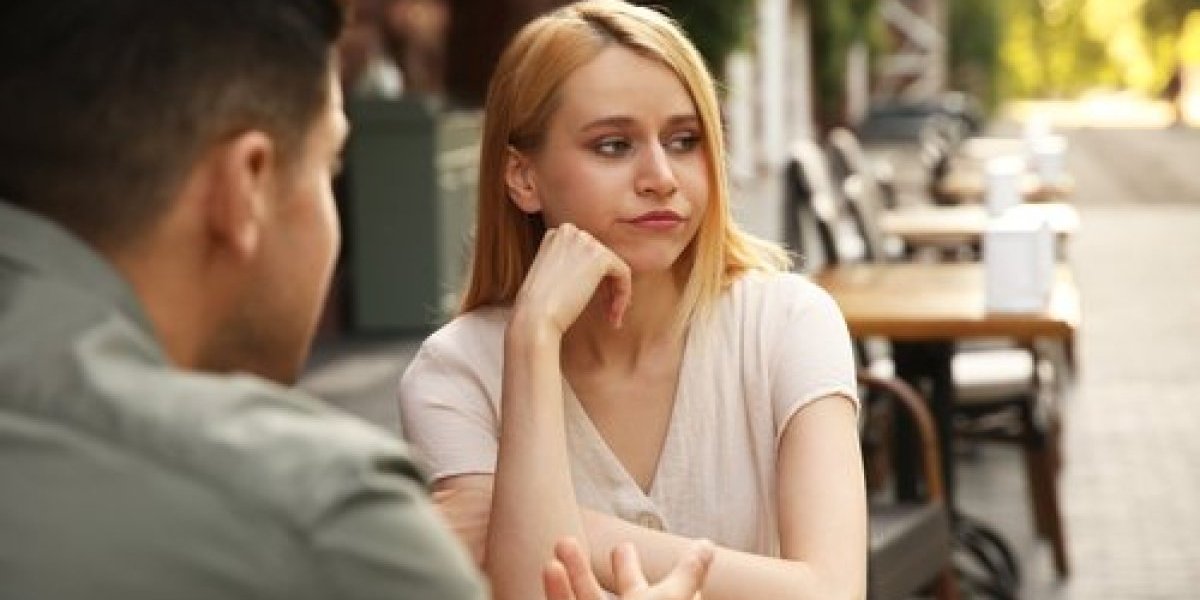 Zbog 80 dinara nije htela na drugi "dejt": Devojka izazvala opštu pometnju