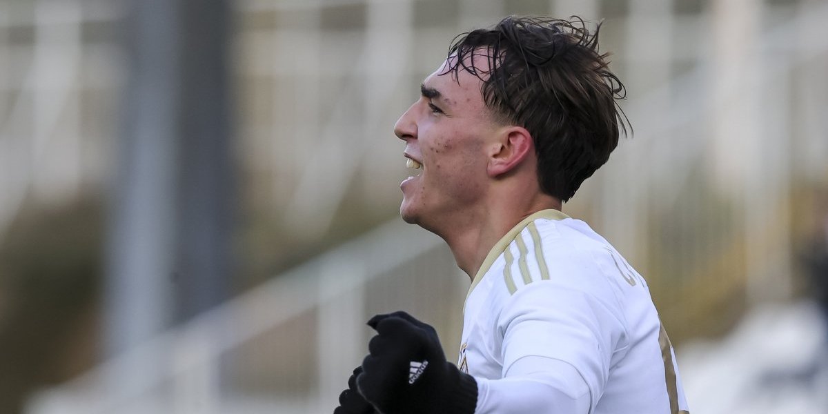 Pada rekord na Banovom brdu! Turci i Italijani se otimaju za Mihajla Cvetkovića!