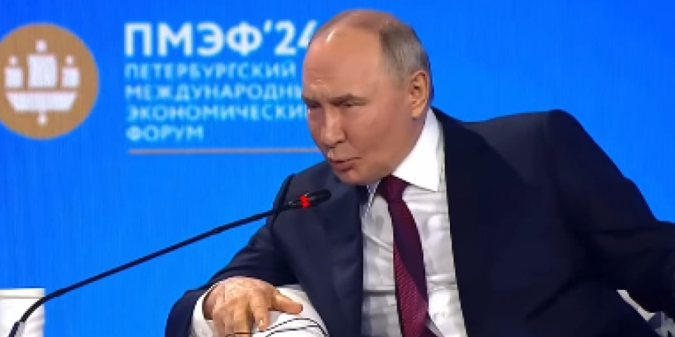 Smehotresno! Putin šaljivo odgovorio: "stavićemo ga u supu", kada je sa petlom palo poređenje! (VIDEO)