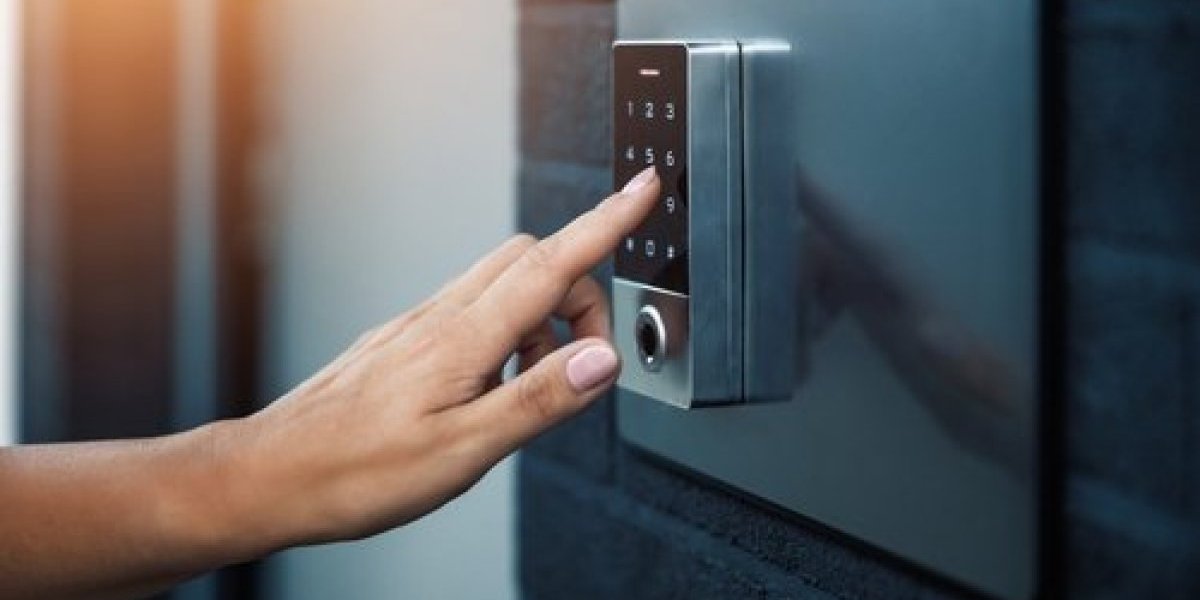 Mala igra, velika tragedija: Dečak ubijen dok je snimao šalu za Tik Tok! (FOTO/VIDEO)