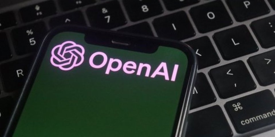 OpenAI u centru finansijskog ludila: Sve oči uprte u veštačku inteligenciju