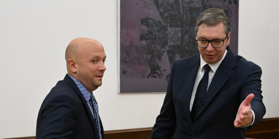 Vučić se sastao sa Zaracinom: Zaštita nacionalnih interesa države i sprskog naroda biće uvek prioritet