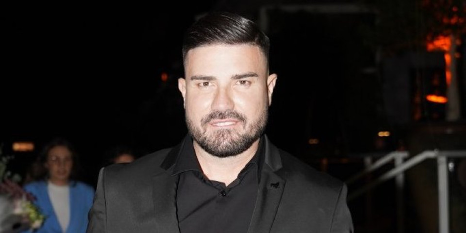 MC Stojan kolegi uništio skupu opremu, sad ne želi da plati: "Klošarima smo okruženi"