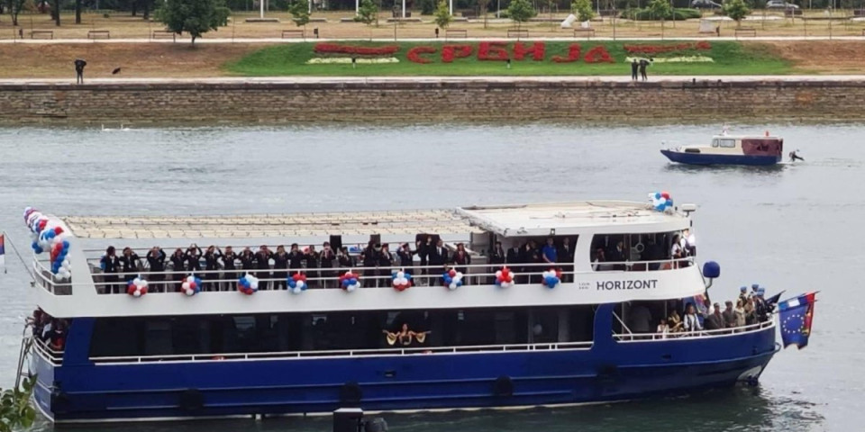 Održan Karneval brodova na Sava Promenadi
