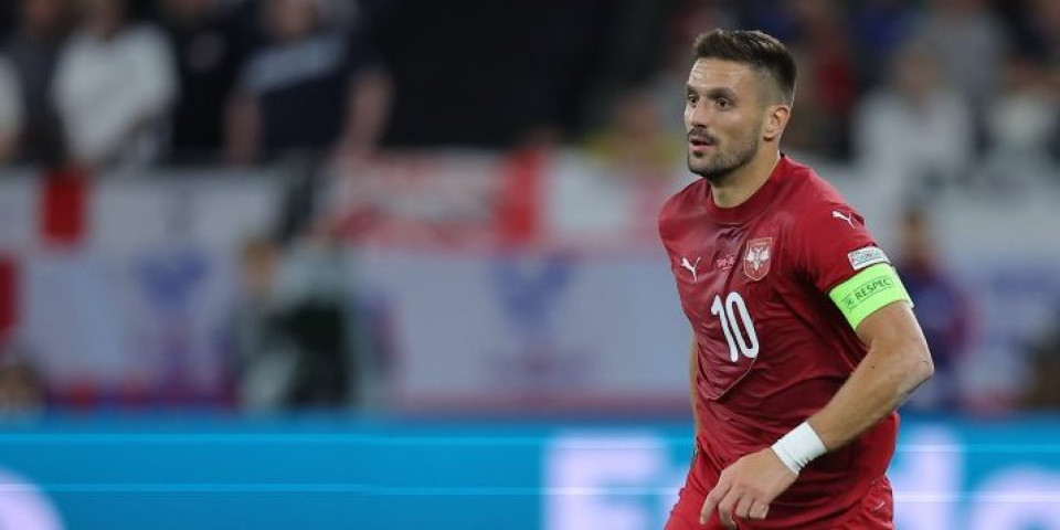 Zvezda fotkom zapalila navijače: Da li ovo znači da je Tadić stigao na Marakanu!? (FOTO)