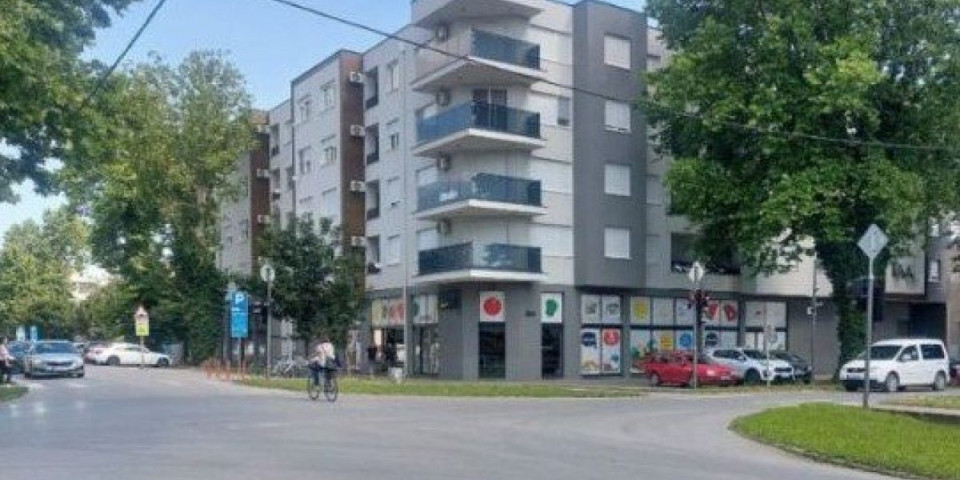 Beograđanka skočila kroz prozor ove zgrade: Bežala od nasilnika u Bačkoj Palanci