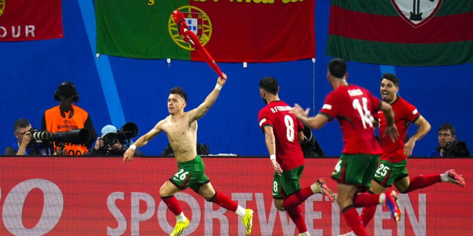 Portugal posle preokreta savladao Češku!