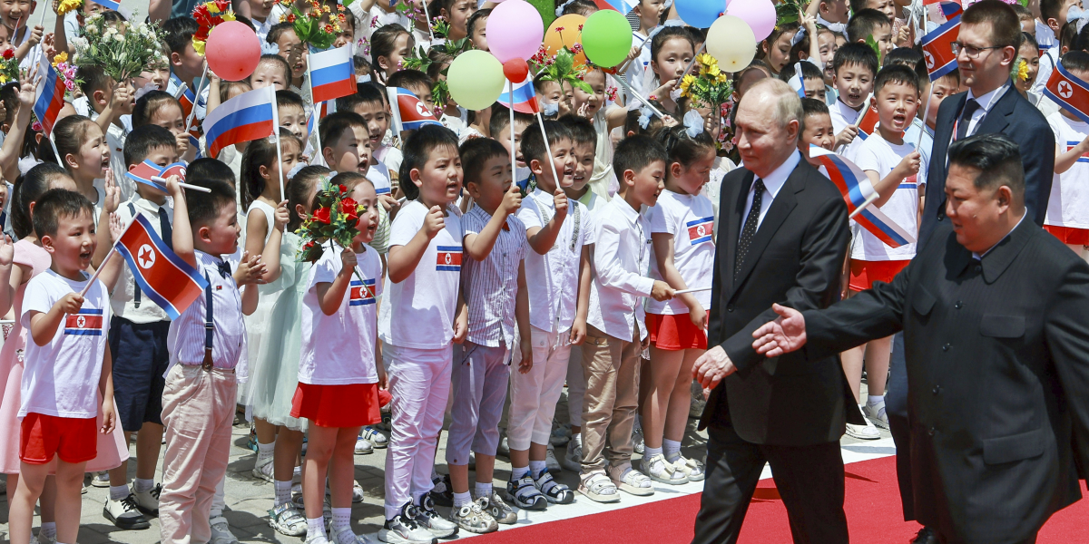 (VIDEO) Putin i Kim zatresli Ameriku! O ovim rečima bruji planeta! Najavljen krupan potez Rusije i Severne Koreje, Zapad treba da se plaši!