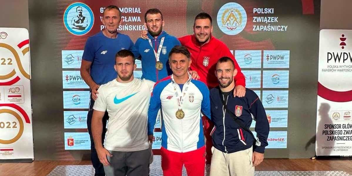 Zagrevanje za Olimpijske igre: Dva zlata za srpske rvače u Varšavi