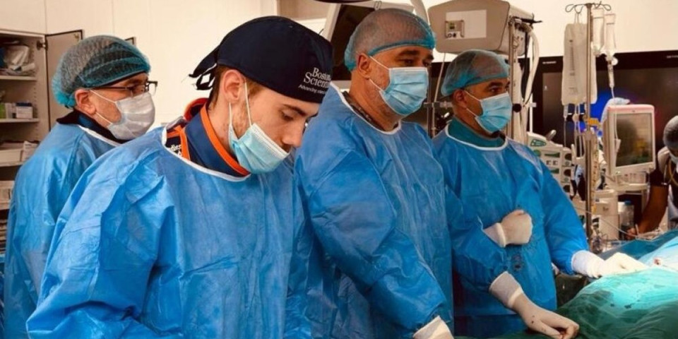 Prvi put u regionu! Novi podvig lekara Instituta Dedinje: Kroz butnu atreriju "popravili" srce pacijenta