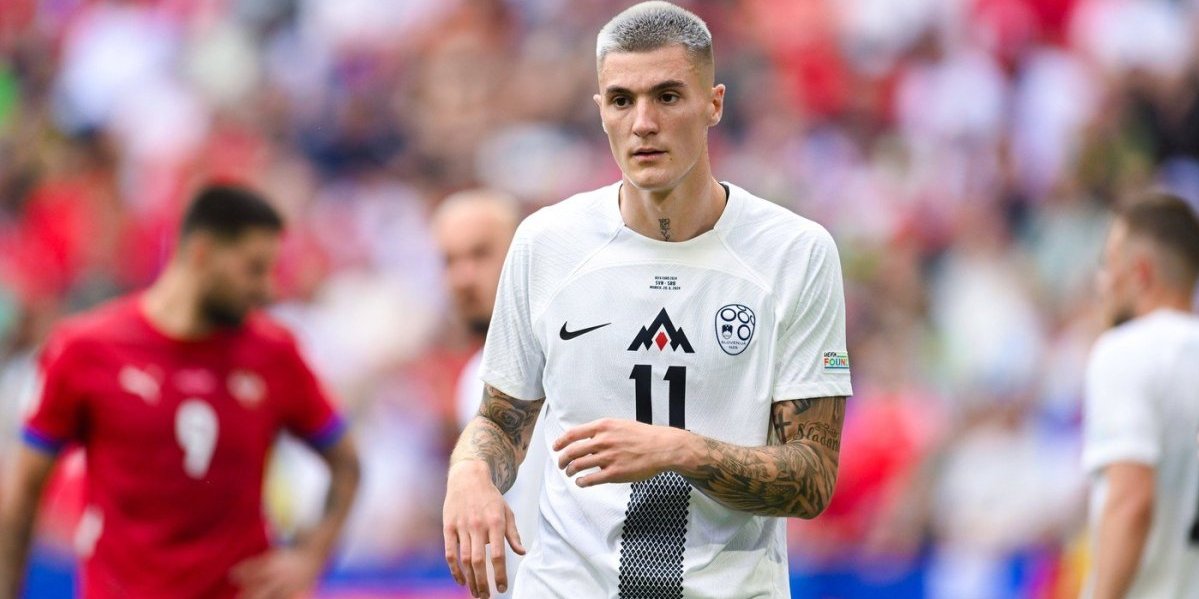 Čeka se domino efekat napadača: Isak u Liverpul, Šeško u Njukasl... Mančester ostaje bez pojačanja