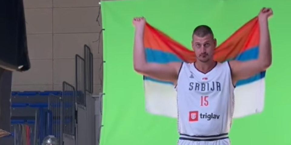 Jokić "oborio" internet! Uzeo zastavu Srbije i napravio rusvaj (VIDEO)