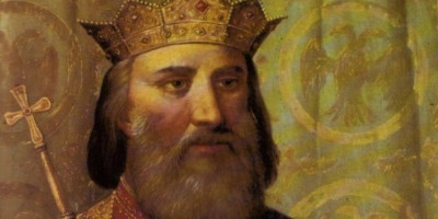 Srpski narod sutra praznuje Vidovdan, praznik nad praznicima, koji se najpre vezuje sa Kosovski boj i kneza Lazara, čije se mošti nalaze u Ravanici, a kruna u Istanbulu.