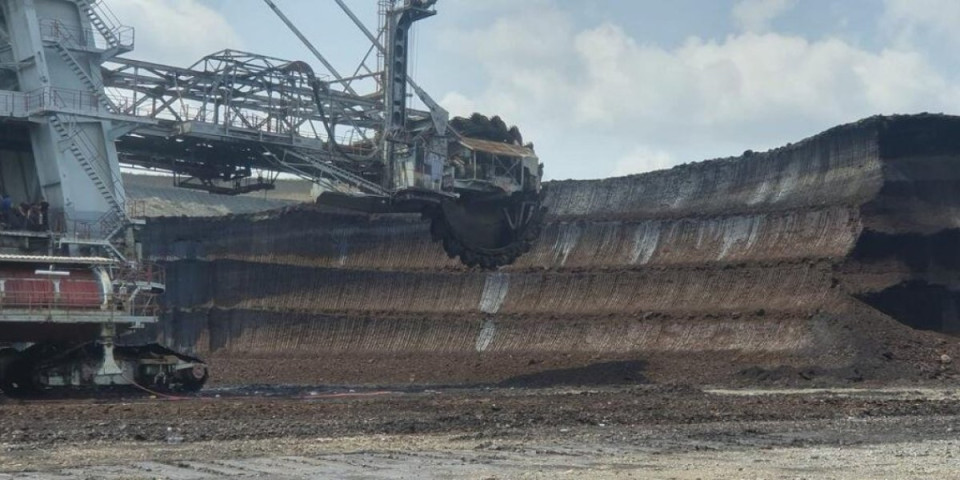 Voda nije ušla u kopove "Kolubare", nema materijalne štete! EPS: Proizvodnja uglja stabilna u vanrednim vremenskim okolnostima!