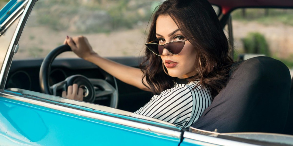 Ženski san! Ovaj mališan zaludeo devojke širom Evrope (FOTO/VIDEO)