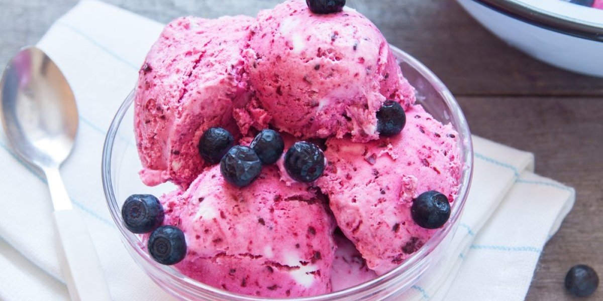 Domaći sladoled od borovnica: Preukusna ledena poslastica koja osvežava tokom vrelih dana