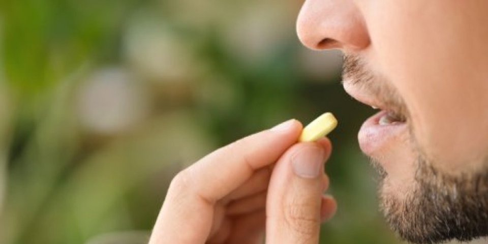 Tableta koju Srbi gutaju za bolove razara jetru kao bomba: Hitno upozorenje stručnjaka - pazite kako je uzimate