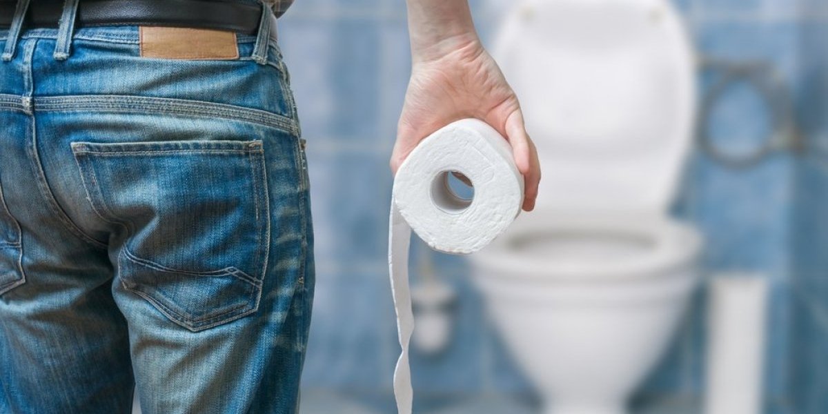 Oblažete WC šolju toalet papirom? Mnogi prave ovu grešku, a ne znaju koliko je to opasno