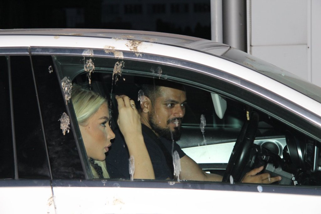 "Uzeo mi ženu i kola, sad hoće i plac": Bora Santana van sebe zbog izdaje prijatelja