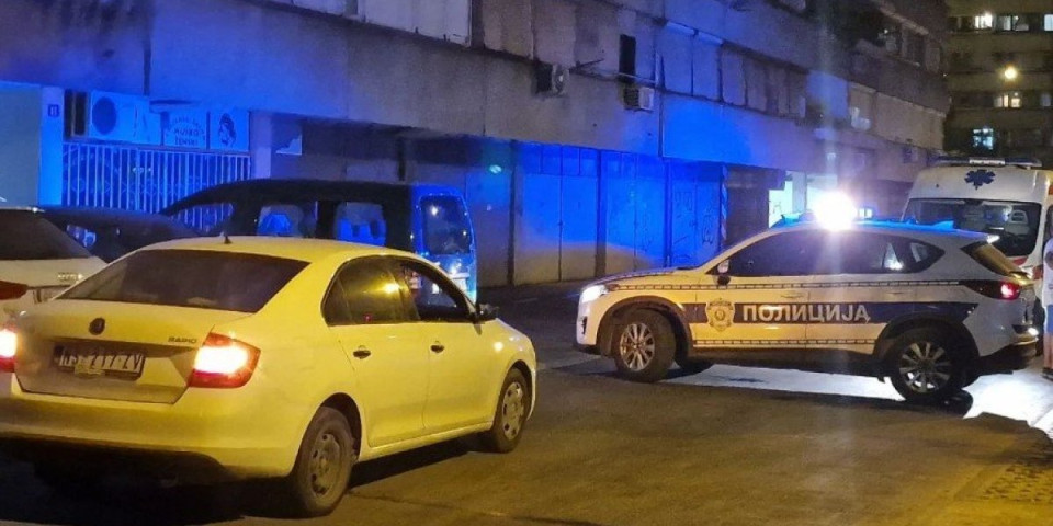 Tragedija u Novom Sadu: Jedna osoba pala sa zgrade, na mestu ostala mrtva
