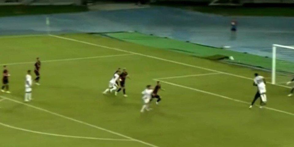 Pogledajte gol kroz noge bivšeg igrača Partizana! Srbin rastužio Makedonce! (VIDEO)