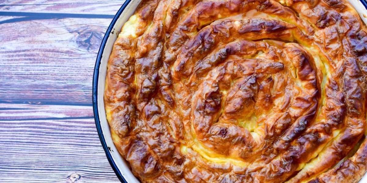 Ovo je najbolji preliv za pitu! Pekari otkrili dugo čuvani recept