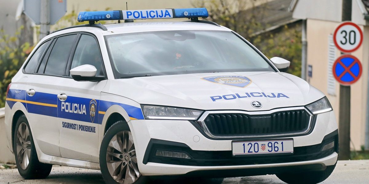 Umrla hrvatska policajka koja je juče usmrtila Srbina! Na prelazu Bajakovo ga pokosila službenim motorom