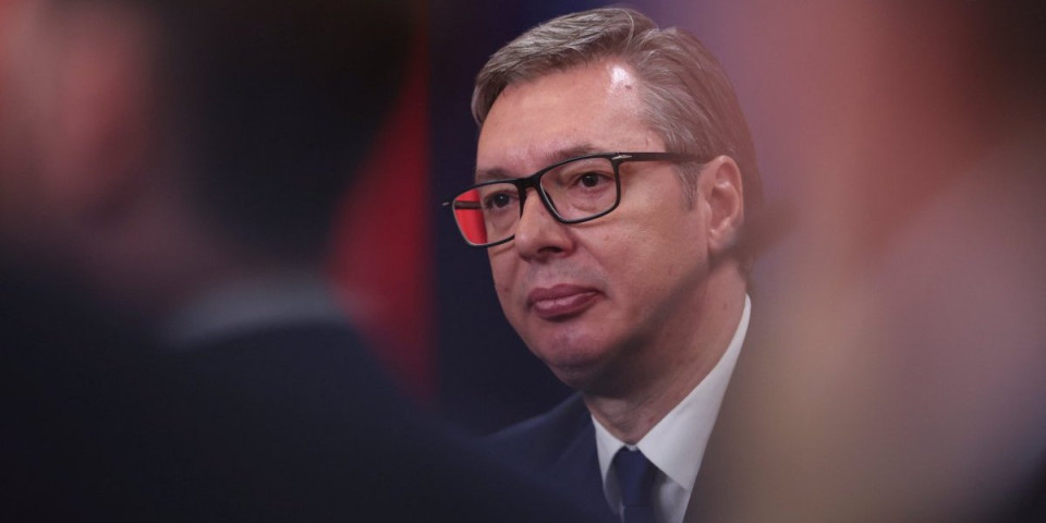 Predsednik Vučić doputovao u Pariz: Sutra prisustvuje otvaranju OI