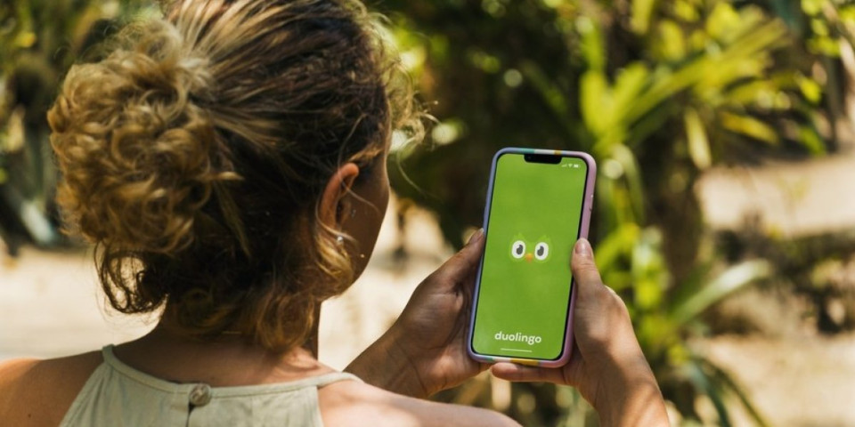 Najpodlija mobilna aplikacija ikada! Deluje depresivno, decu tera na plač - korisnici širom sveta su u začaranom krugu