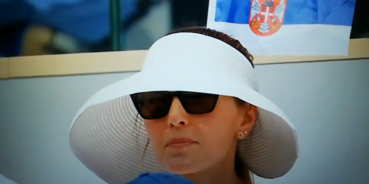 Jelena izdominirala! Kao iz filma da je izašla, a bez zastave Srbije nigde ne ide (VIDEO/FOTO)