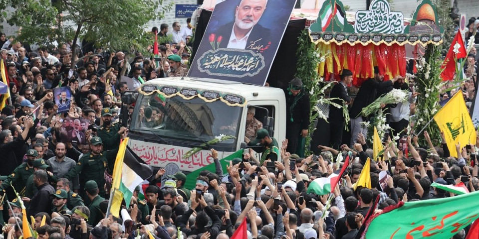 (VIDEO) Održana pogrebna ceremonija ubijenog vođe Hamasa!  Poslata jeziva poruka Izraelu!