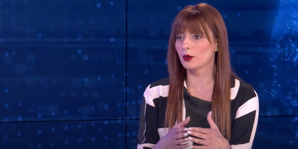 Pogledajte najnoviji biser Ane Novaković: Reporterka N1 ne zna da li je došla ili pošla (VIDEO)