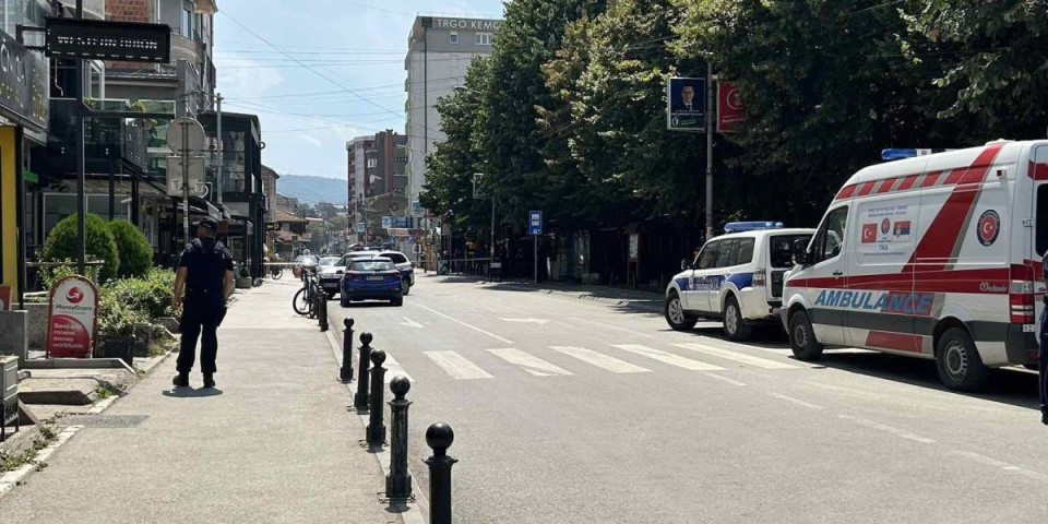Uzbuna u Novom Pazaru: Dojava o postavljenoj bombi u banci! (VIDEO)