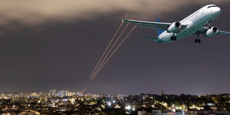 (FOTO) Drama na nebu! Ruski avion poslao signal za uzbunu: Više od 200 ljudi u njemu, svi strahuju od najgoreg