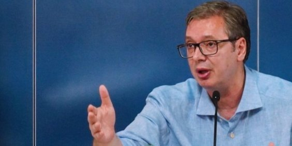 Vučić raskrinkao opoziciju: Pozvao sam sve da dođu - nisu došli, dolazim vam na noge i nisu se odazvali