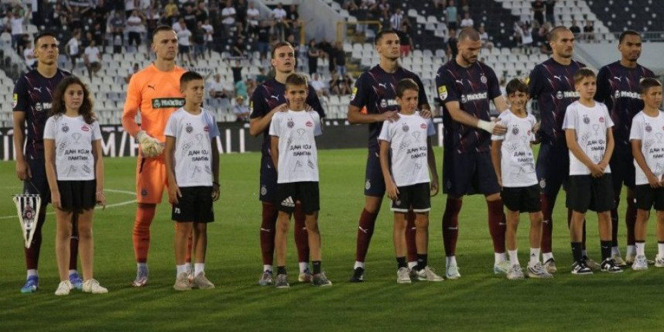 Ne može bez problema u Humskoj! UEFA ponovo kaznila Partizan!