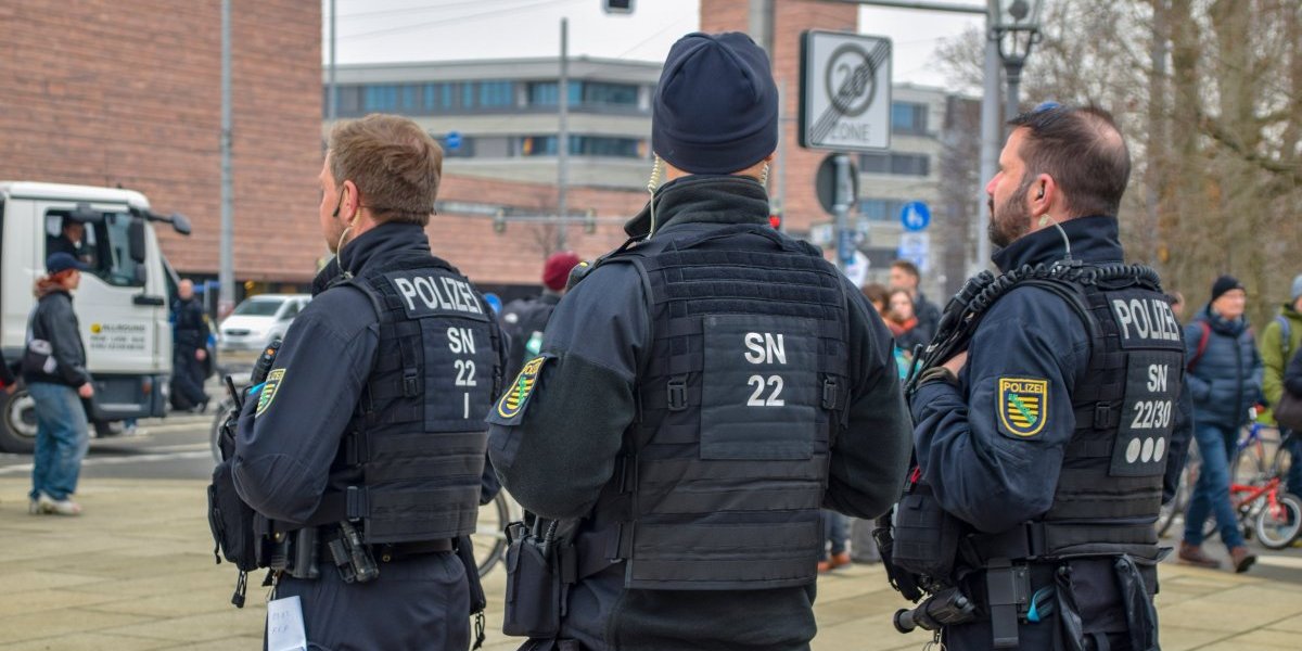 Bar su priznali da nisu Rusi... Hrvatski državljanin uhapšen zbog upravljanja dronom u Frankfurtu