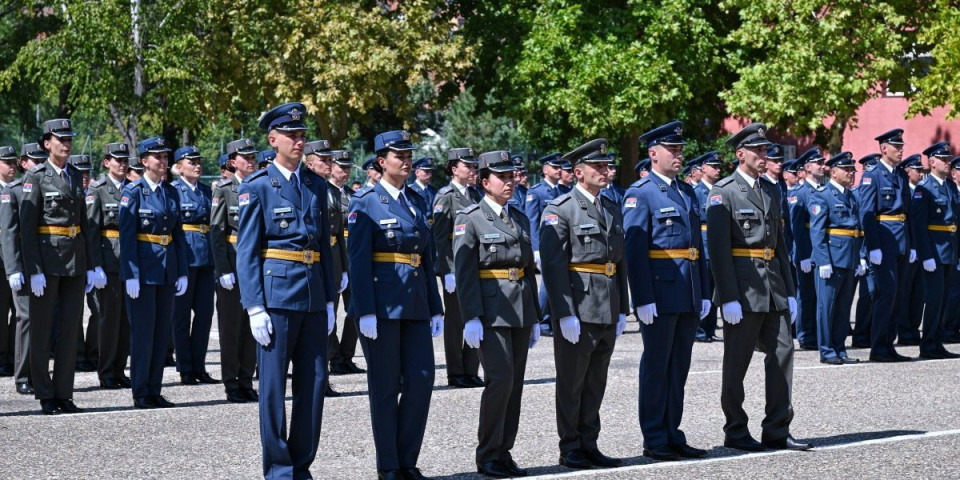 Svečanost povodom prijema 183 podoficira u profesionalnu vojnu službu