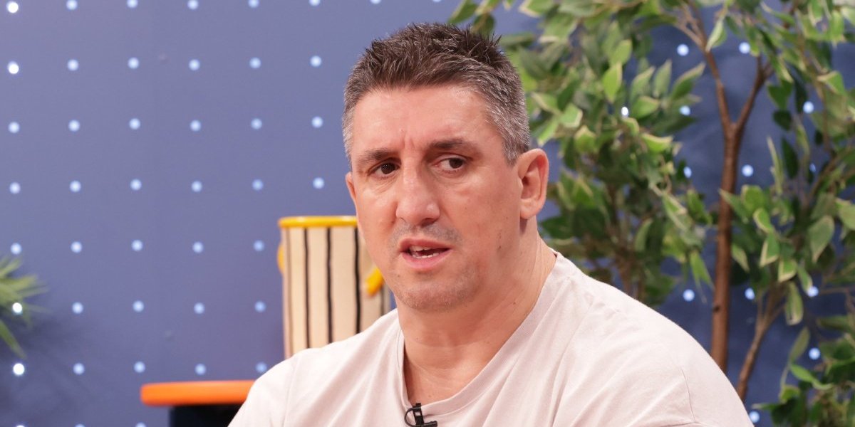 "On je kromanjonac": Pevač žestoko udario na Kristijana Golubovića