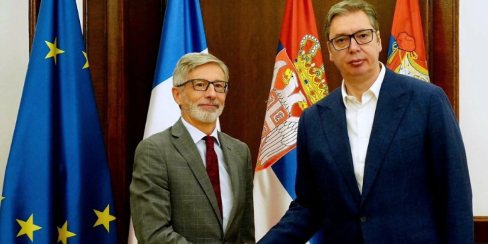 Poslednje pripreme pred dolazak Emanuela Makrona! Vučić sa francuskim ambasadorom Pjerom Košarom!