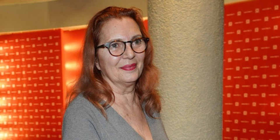 "Plakala sam, mislila sam da ću pasti": Tanja Bošković posle 40 godina dobila poklon preminulog glumca