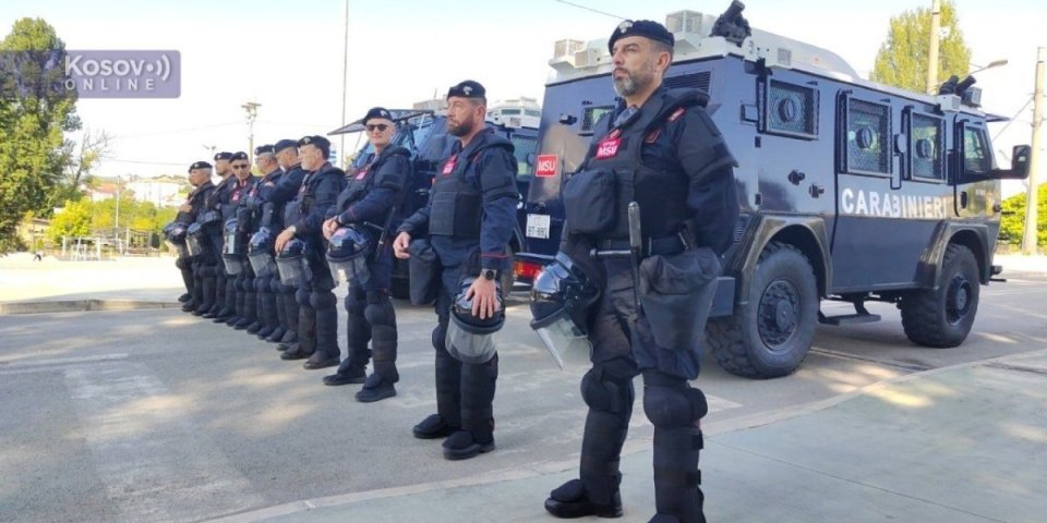 Pojačane snage Kfora na mostu na Ibru: Karabinjeri opremljeni za razbijanje demonstracija!